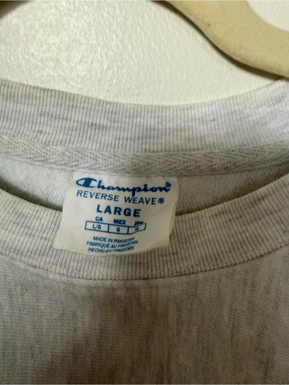 Cropped Belmont Champion Reverse Weave Sweatshirt - Light Heather Gray - Picture 3 of 6